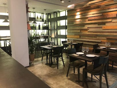 Megan Bar Restaurant