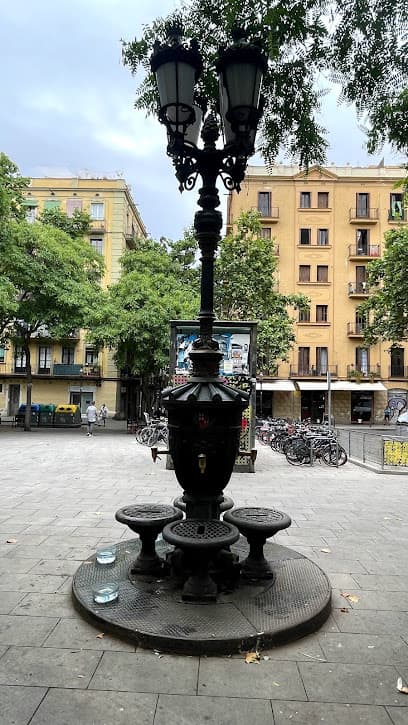 Fountain Farola
