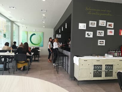 Escola de Cuina Bar Restaurant "Cruïlla al Punt"