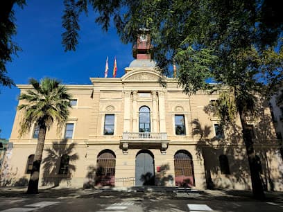 Plaça de Valentí Almirall