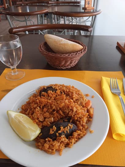 Restaurant La Pera (C4)