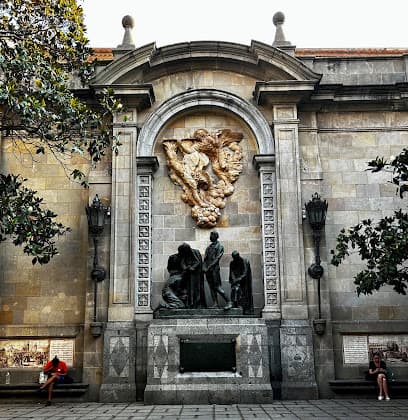 Monument to the martyrs of independence