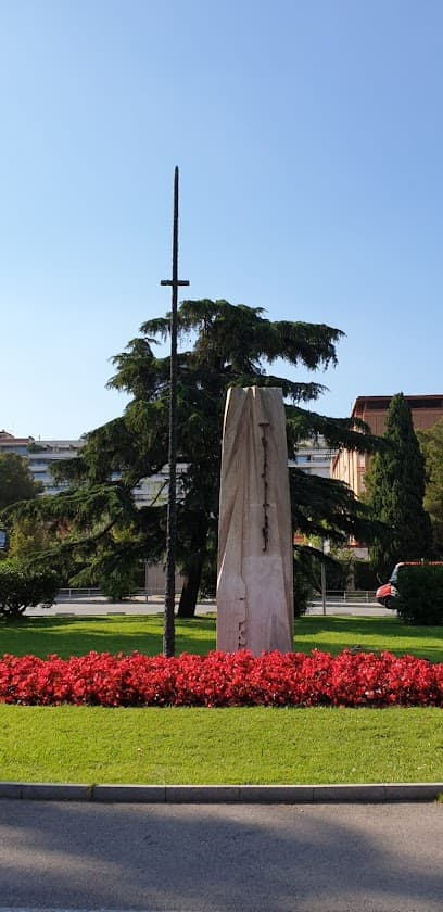 Monument Barcelona a Pius XII