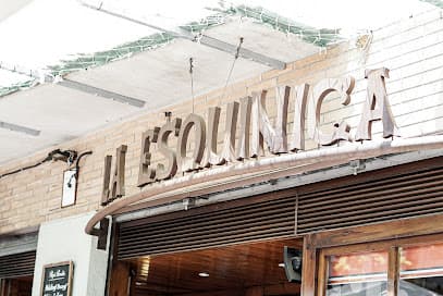 La Esquinica