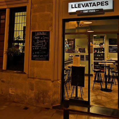Llevatapes