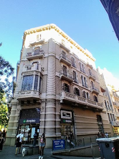 Casa Tomàs Vendrell