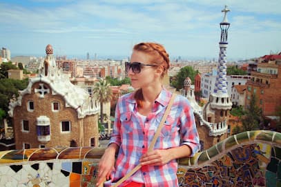 Visitas Guiadas y Tours en Barcelona - Para Grupos y Privados con Guía Oficial de Turismo